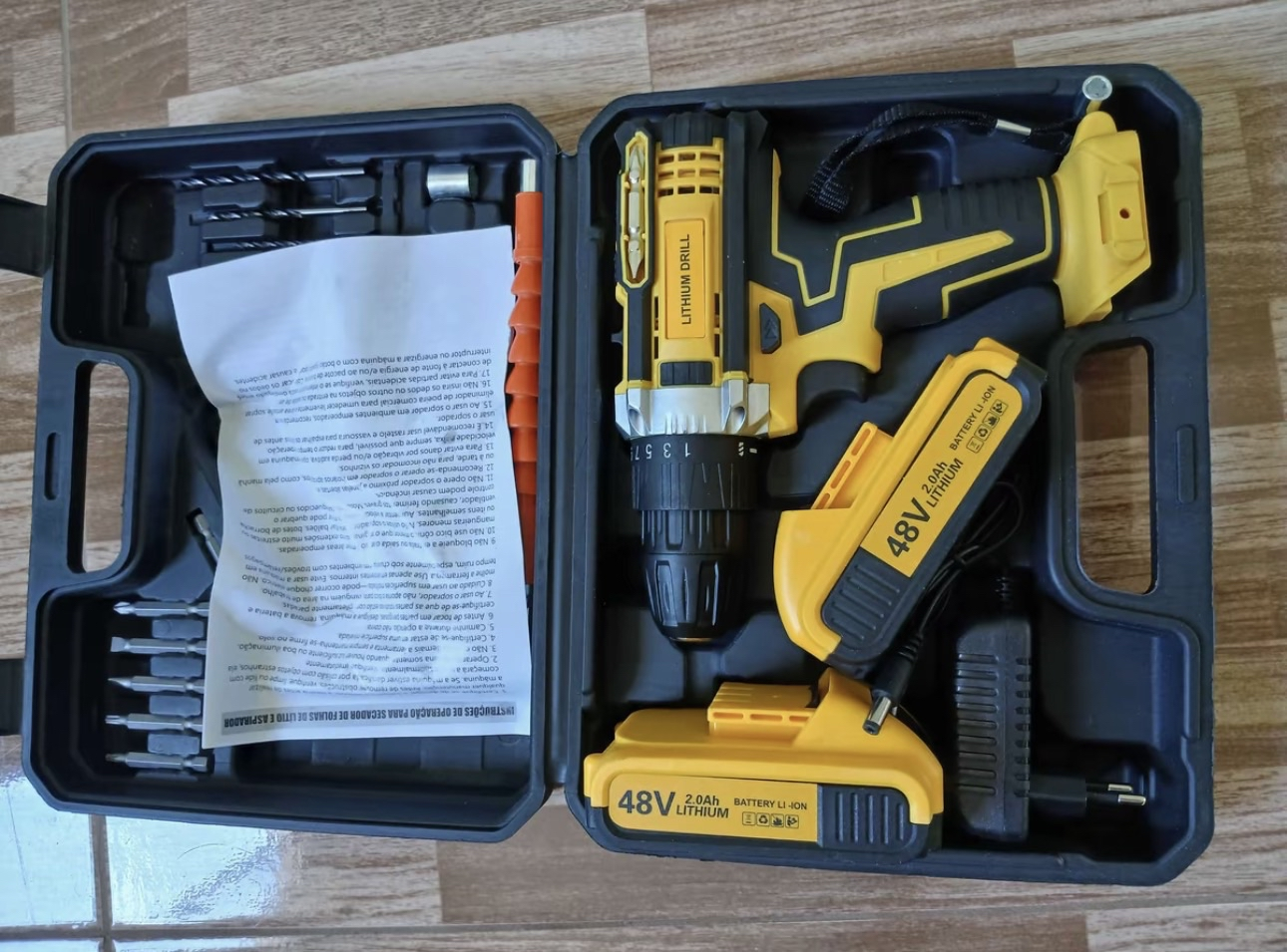 Parafusadeira WAP 48V com 2 baterias